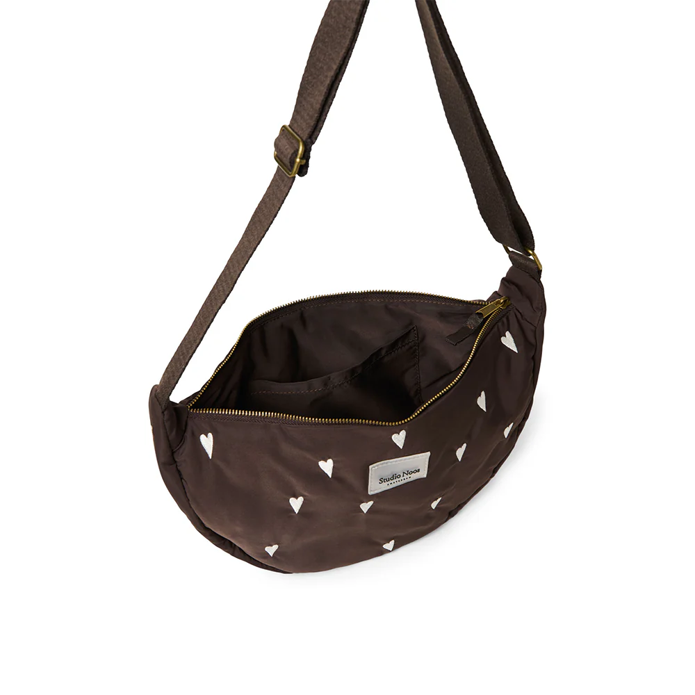 Studio Noos Gürteltasche für Erwachsene 'Puffy' Brown Hearts - Image 7