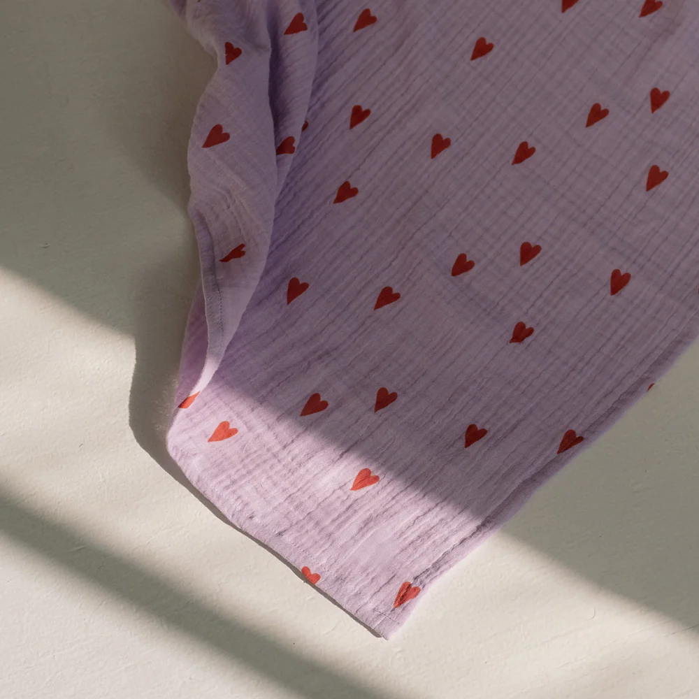 Studio Noos Swaddle 'Hearts' 120 x 120 cm Lilac - Image 4