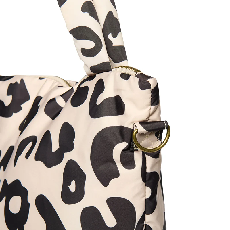 Studio Noos Puffy Wickeltasche 'Holy Cow' - Image 8