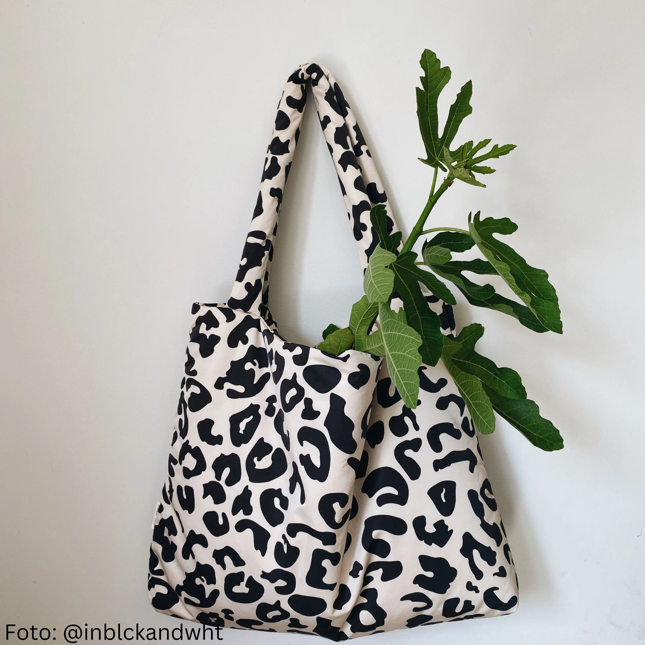 Studio Noos  Tragetasche Puffy 'Mom Bag'  Holy Cow - Image 6