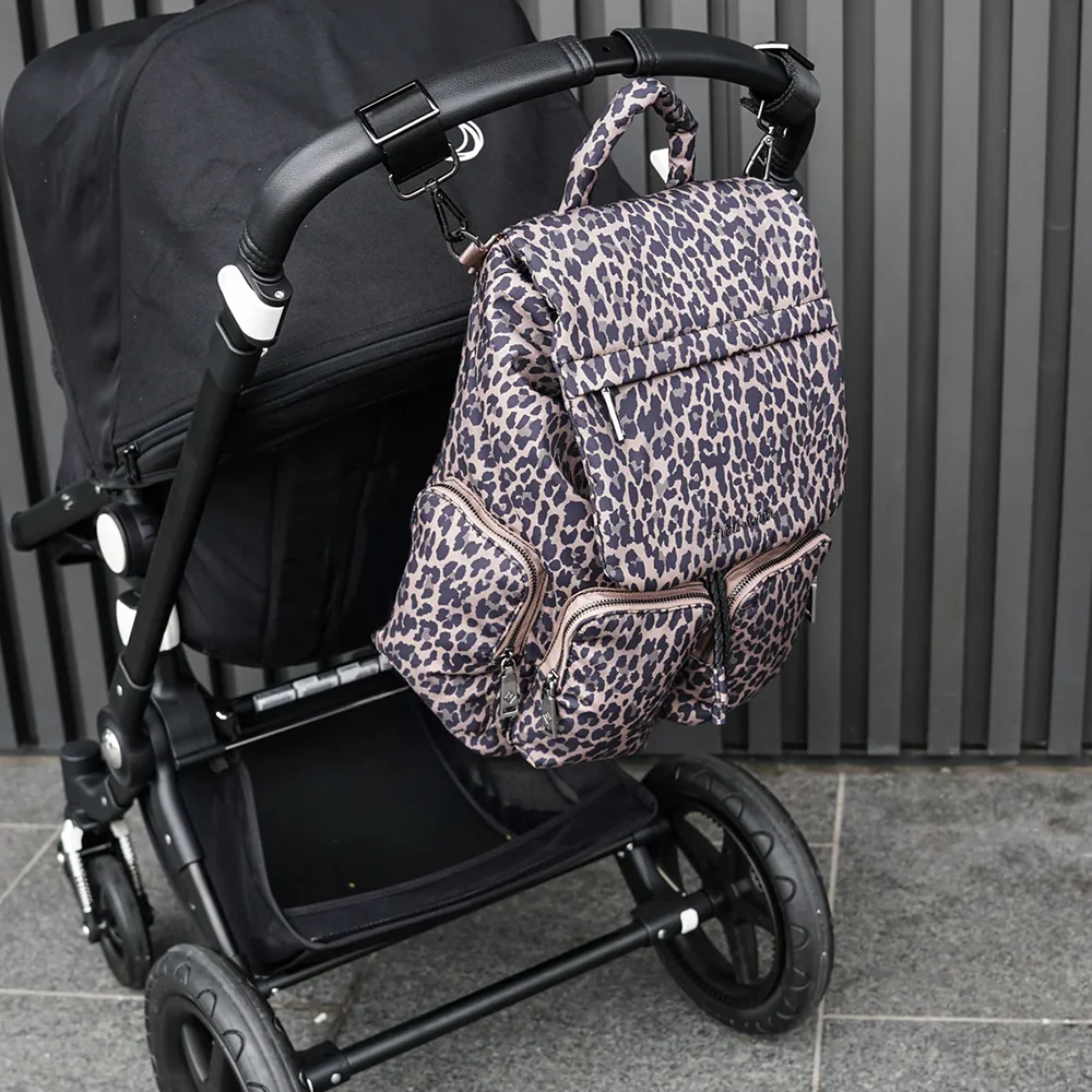 TIBA + MARL  Wickelrucksack mit Wickelunterlage 'Alto'  Leopard - Image 4